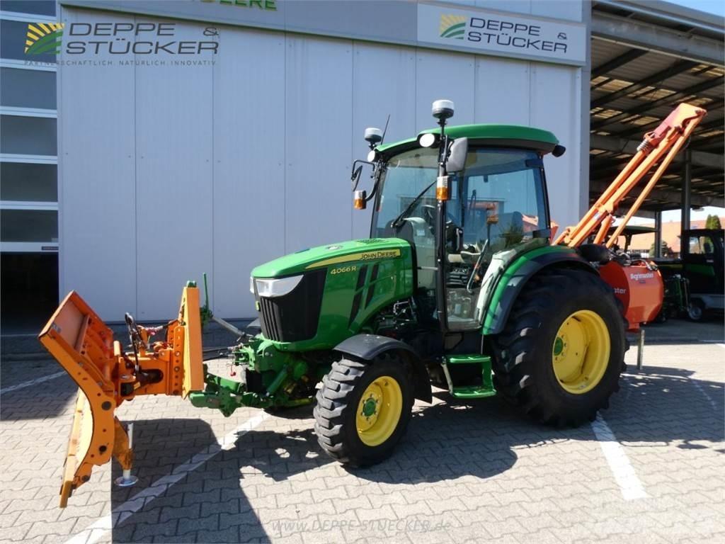 John Deere 4066R Compact tractors