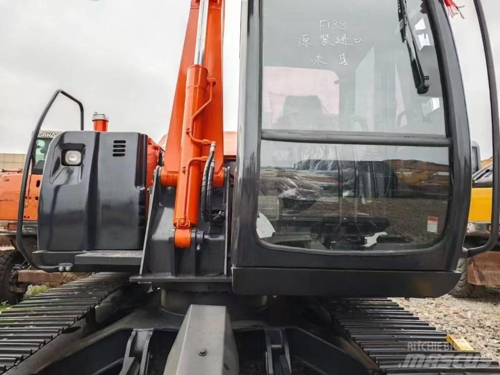 日立 70 Crawler Excavators