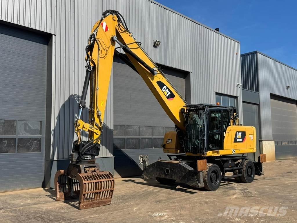CAT MH3022 Waste / Industry Handlers