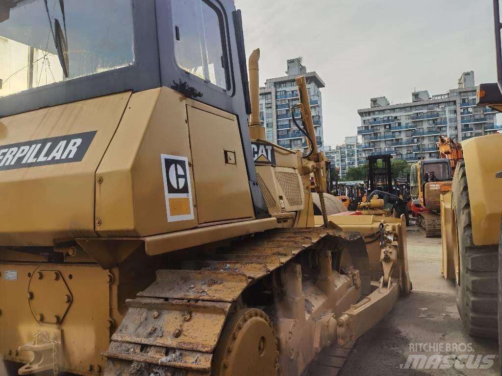 CAT D 6 G Crawler dozers