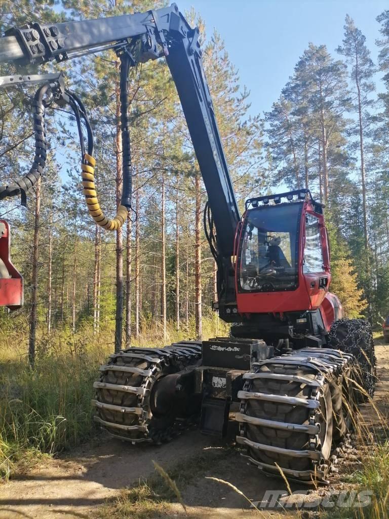 Komatsu 901 Harvesters