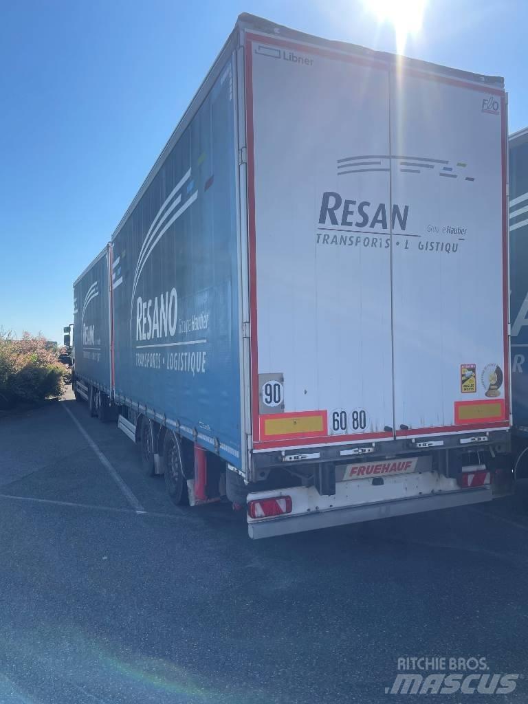 Renault T440 Curtain Side Trucks