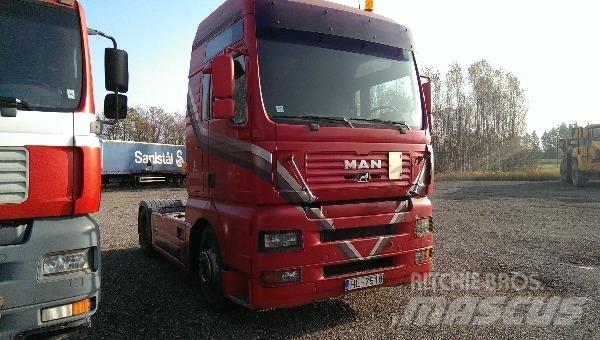 MAN 18.513 Conventional Trucks / Tractor Trucks