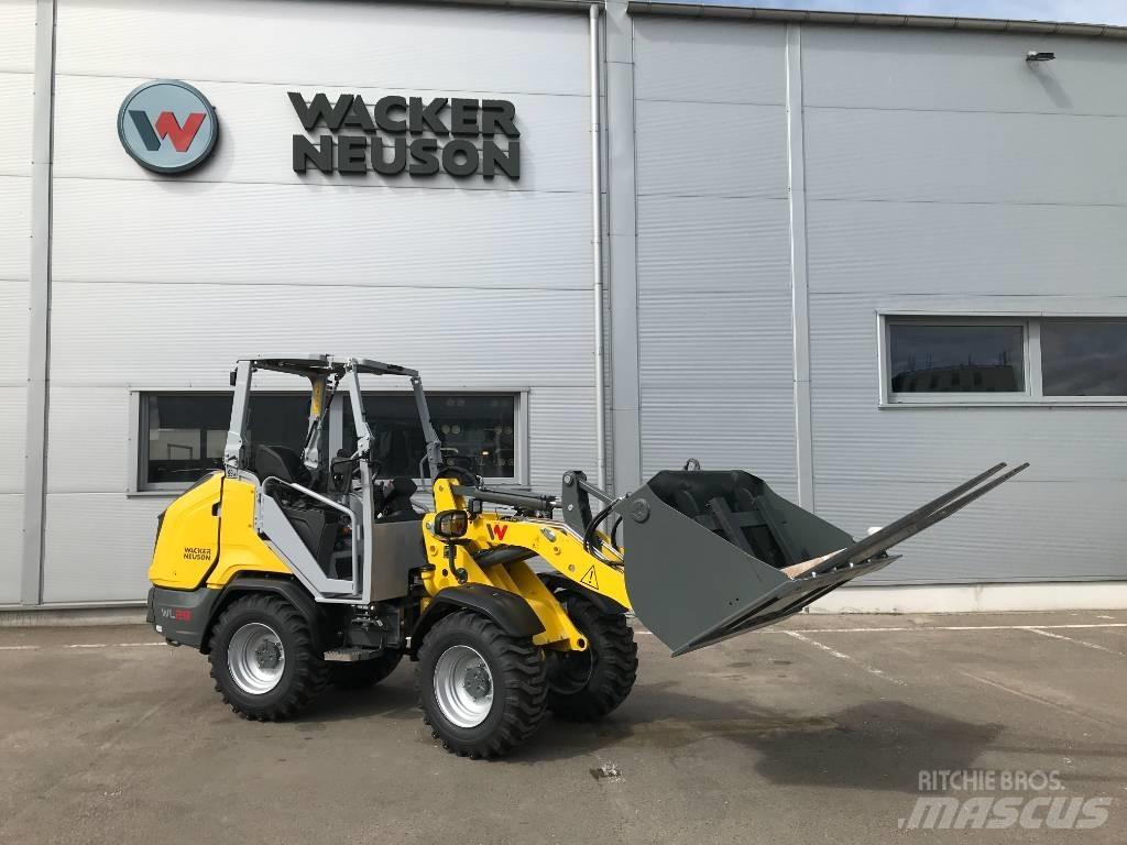 Wacker Neuson WL28 Tool Carriers