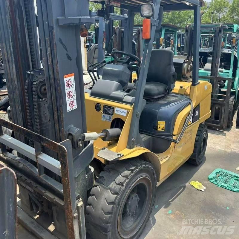 CAT 35 Diesel Forklifts