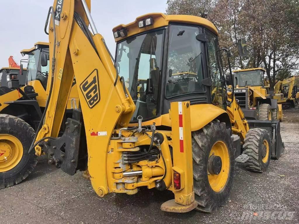 JCB 3CX Wheel Loaders