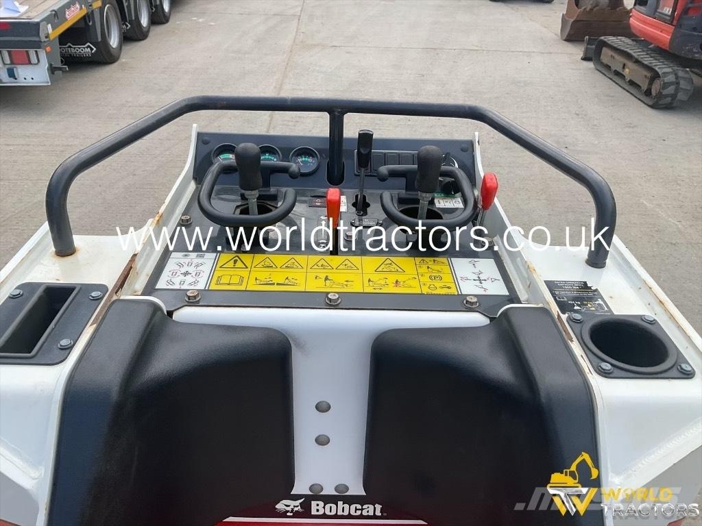 Bobcat MT 100 Mini Loader