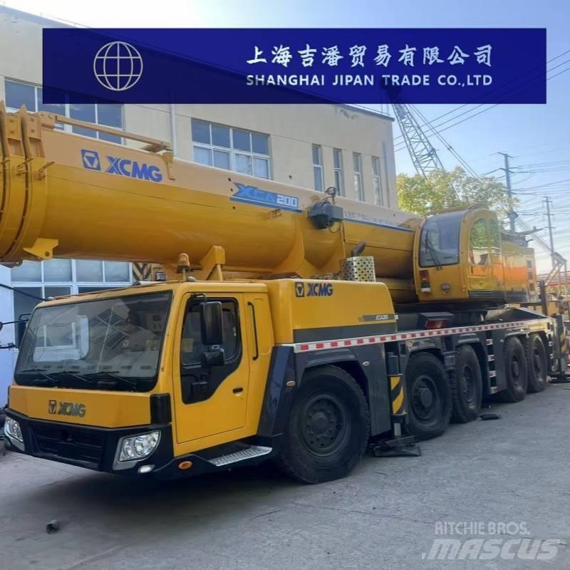 XCMG XCA 200 Mobile and all terrain cranes