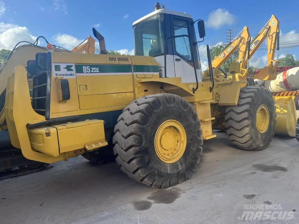 Kawasaki 85 Z Wheel Loaders