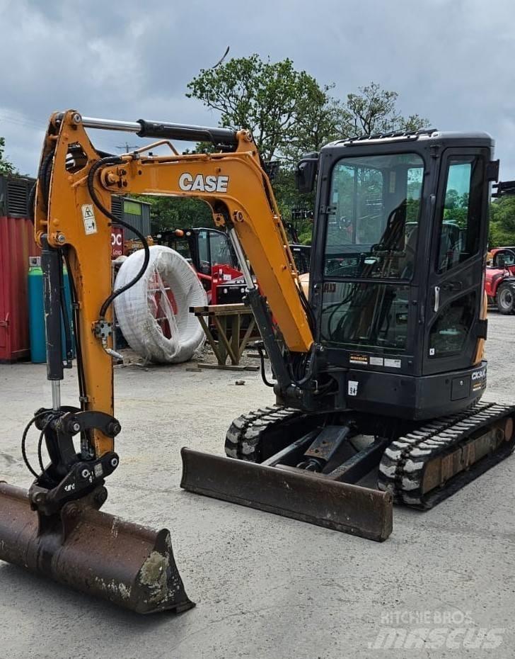 CASE CX30C Mini Excavators <7t (Mini Diggers)