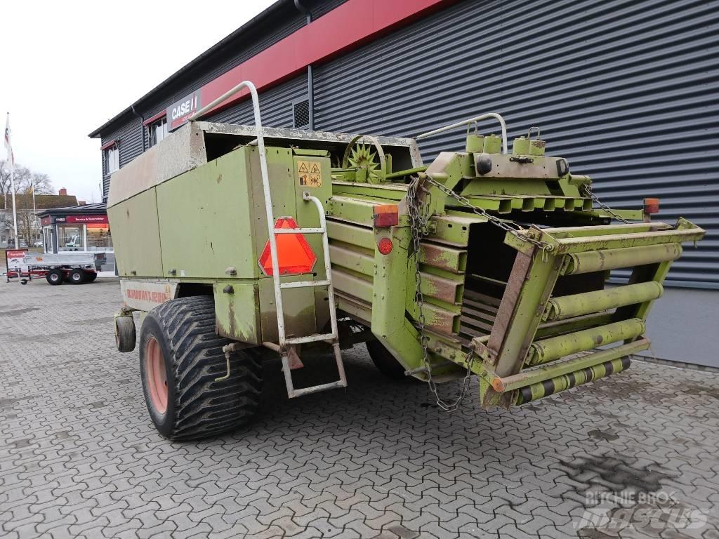 CLAAS Quadrant 1200 Square Balers