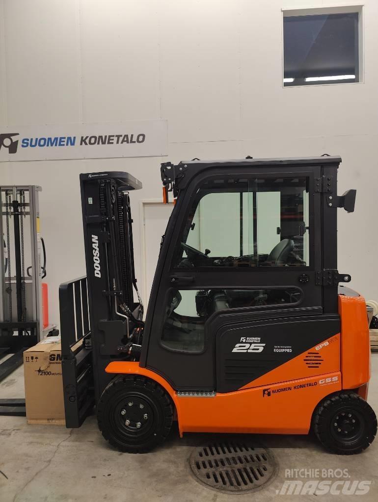 Doosan B25NS TARJOUS! Electric Forklifts