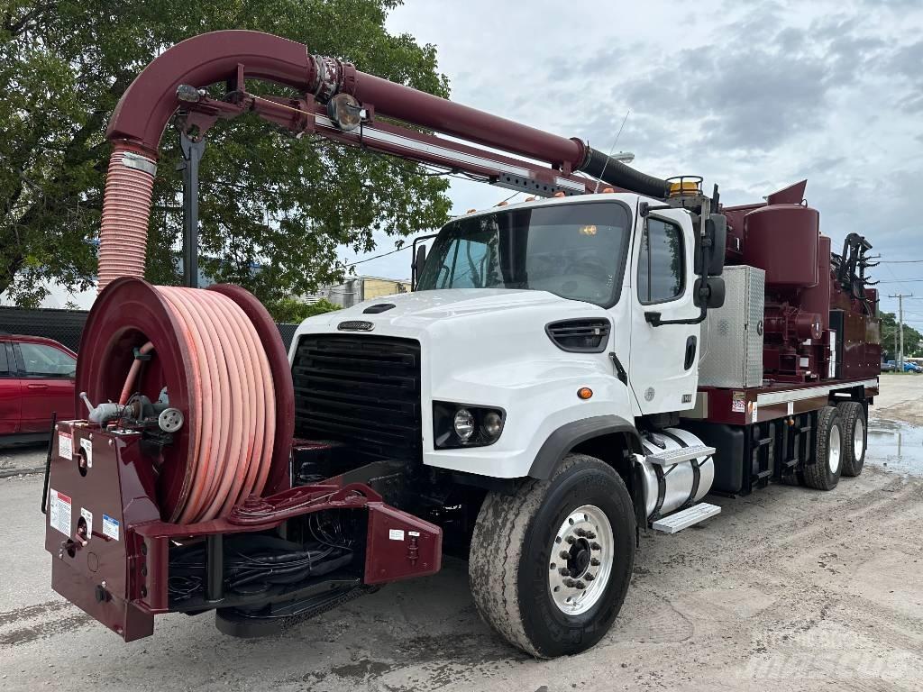 Freightliner 114 SD Vacuum Trucks