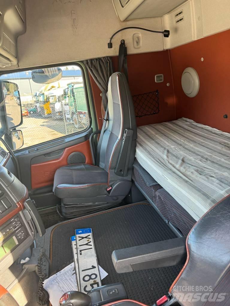 Volvo FH 16 Cab & Chassis Trucks