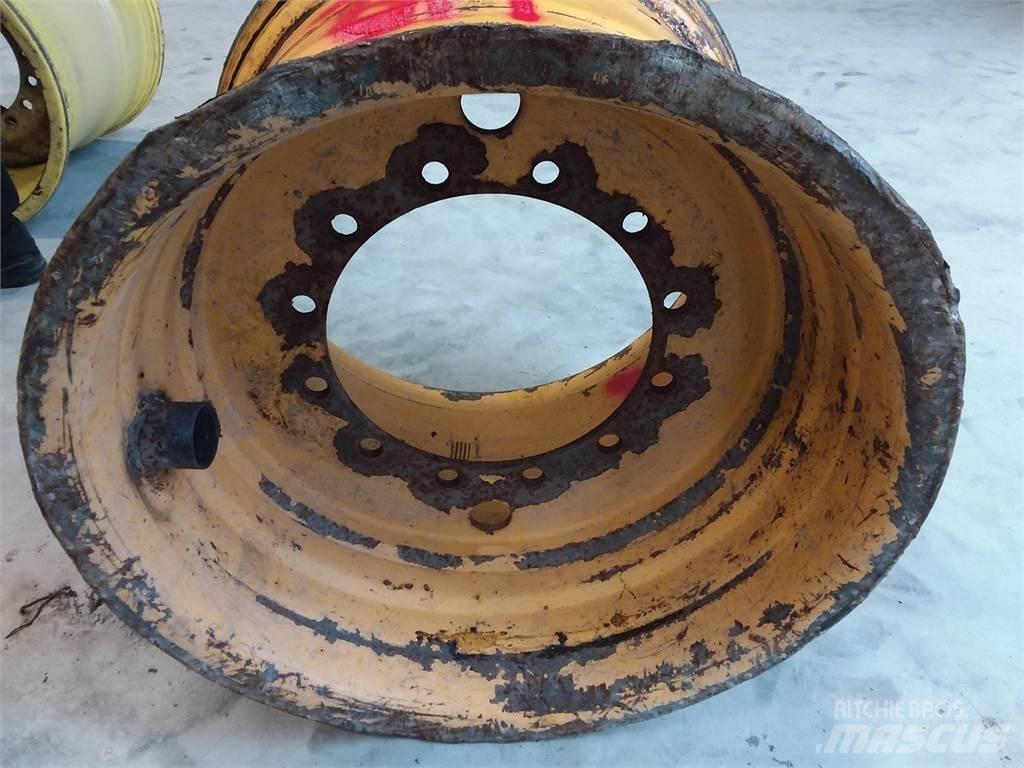 Rottne H20 24x30,5 Tires, wheels and rims