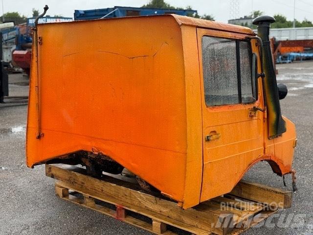 Unimog 424 USED CAB Cabins and interior