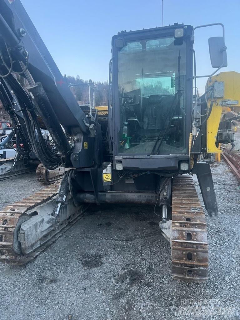 Epiroc Smartroc T35 Surface drill rigs