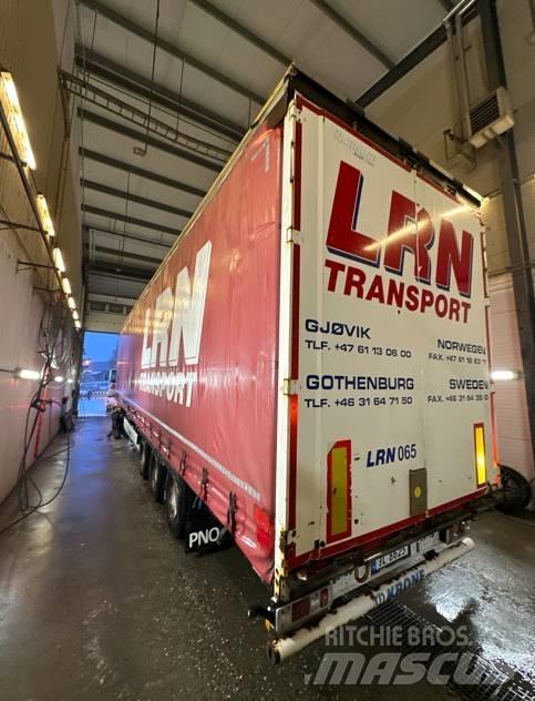 Krone Curtain Mega Curtain  trailers