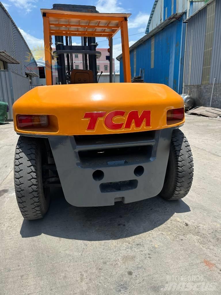 TCM FD 100 Diesel Forklifts
