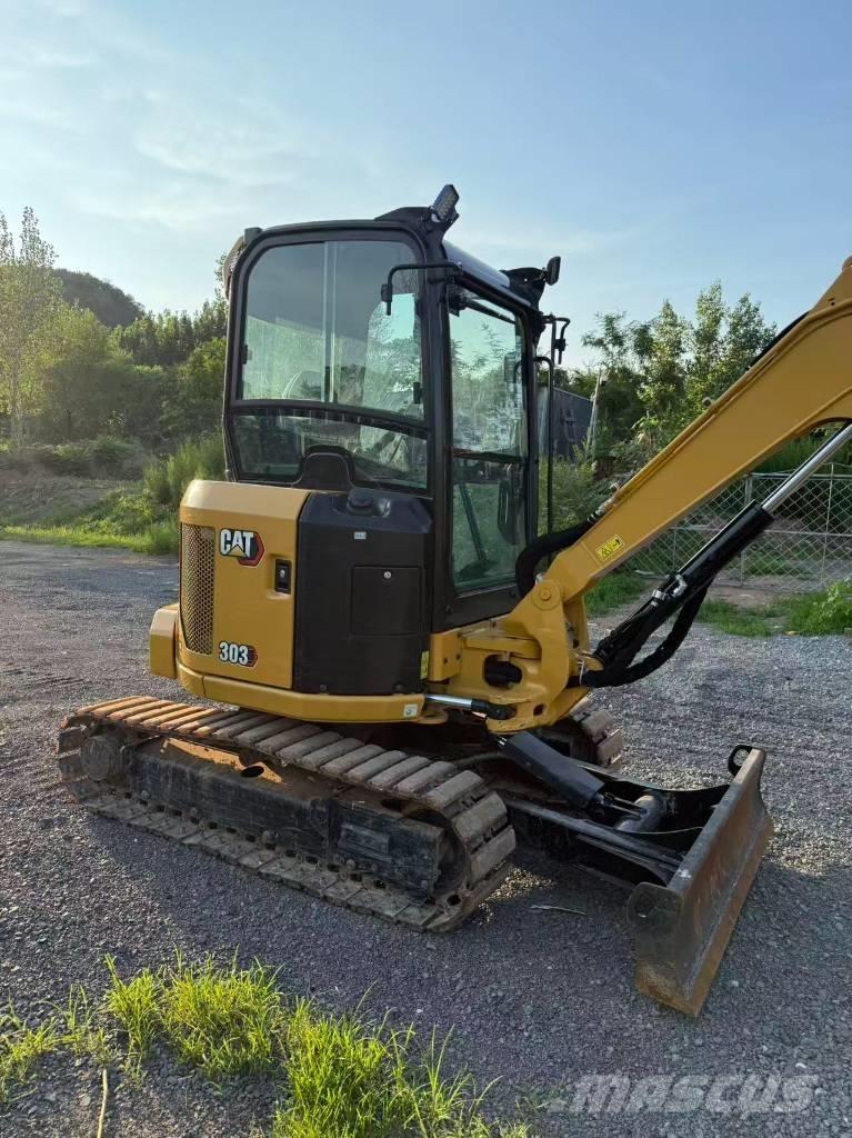 CAT 303 CR Mini Excavators <7t (Mini Diggers)