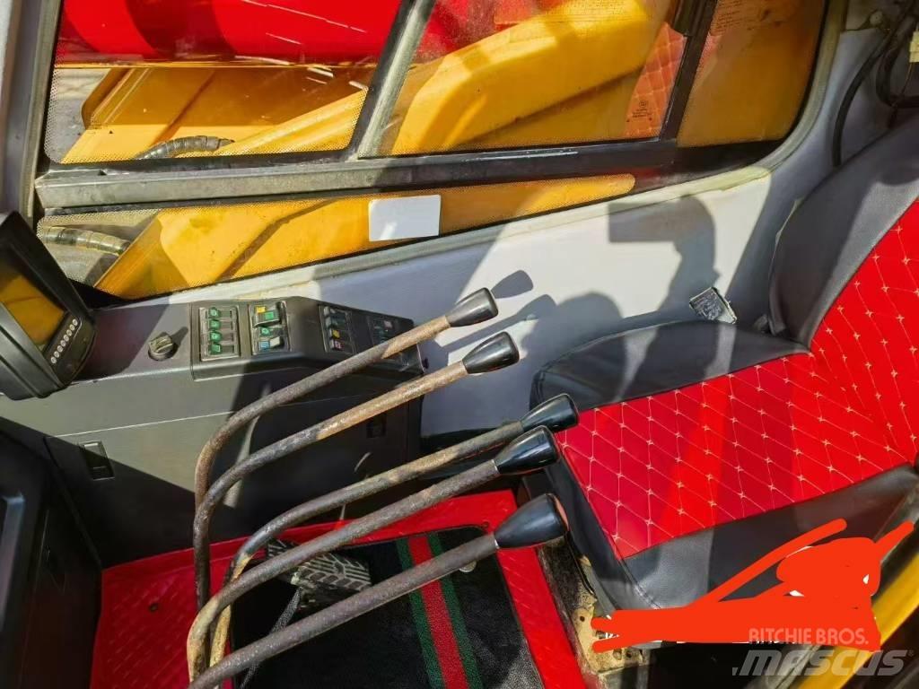 Sany SCT80 Mobile and all terrain cranes