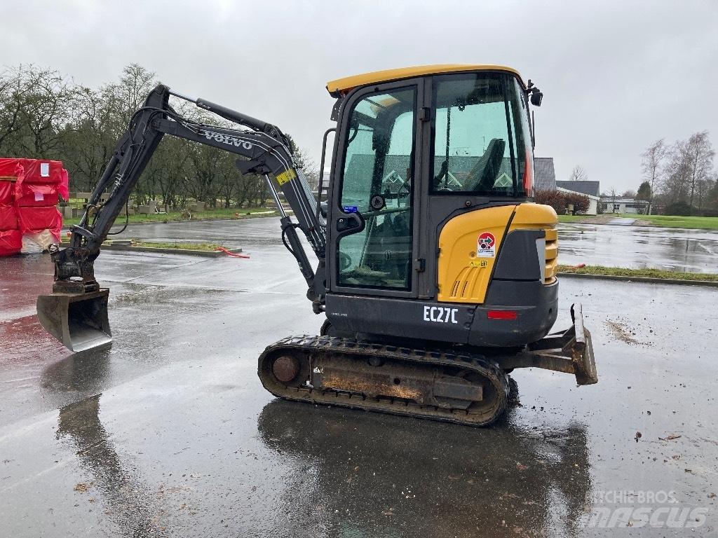 Volvo Ec27 Mini Excavators <7t (Mini Diggers)
