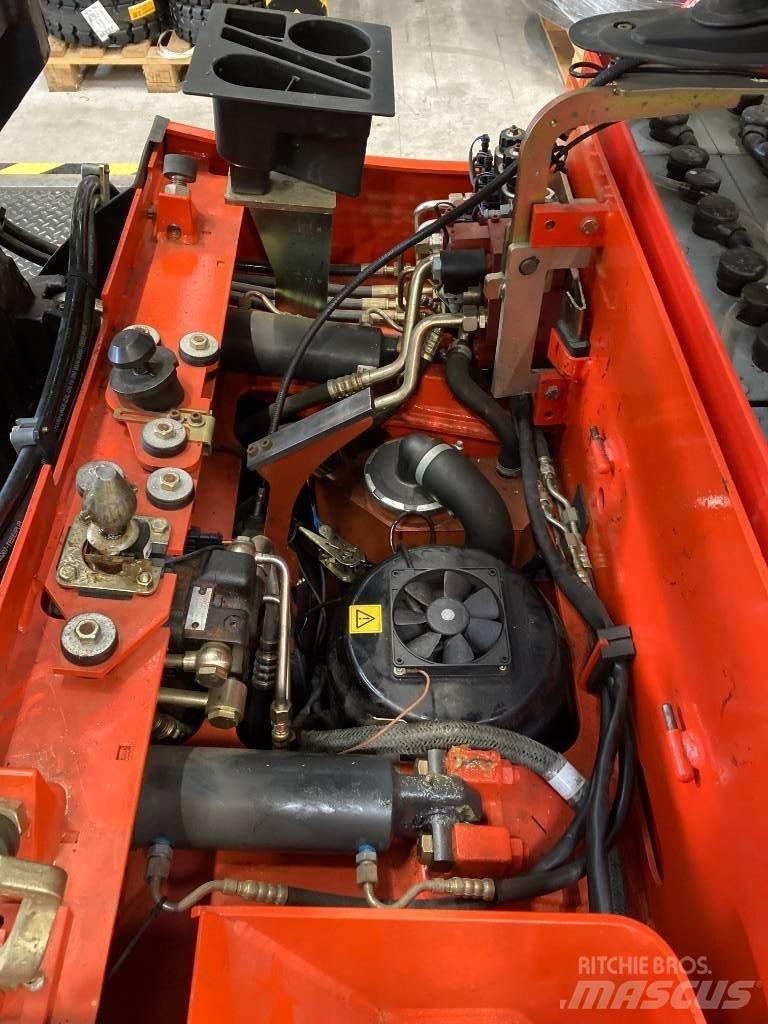Linde E25/600/336 Narrow aisle truck