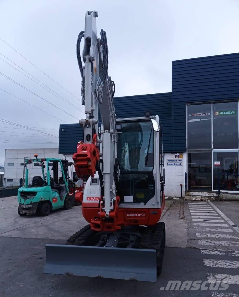 Takeuchi TB 230 Mini Excavators <7t (Mini Diggers)
