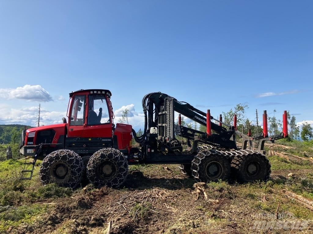 Komatsu 895 Forwarders