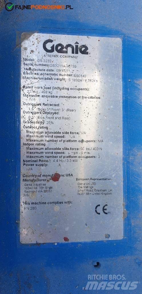 Genie GS 3232 Scissor Lifts
