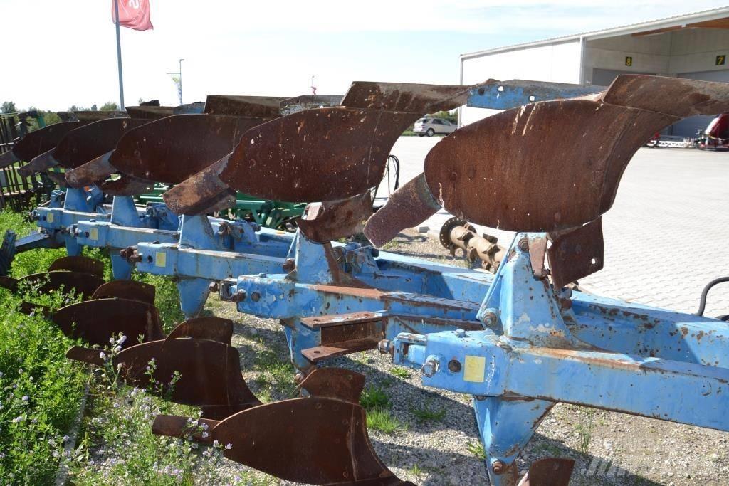 Rabe Wendepflug Reversible ploughs