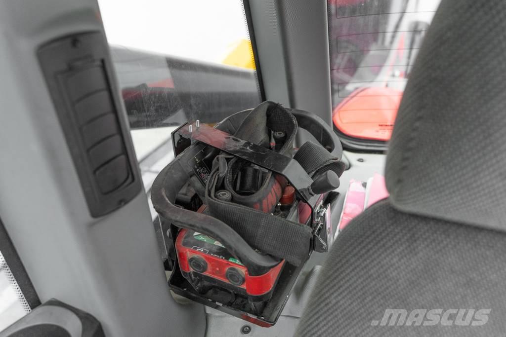 Manitou MRT 2660 Telescopic Handlers