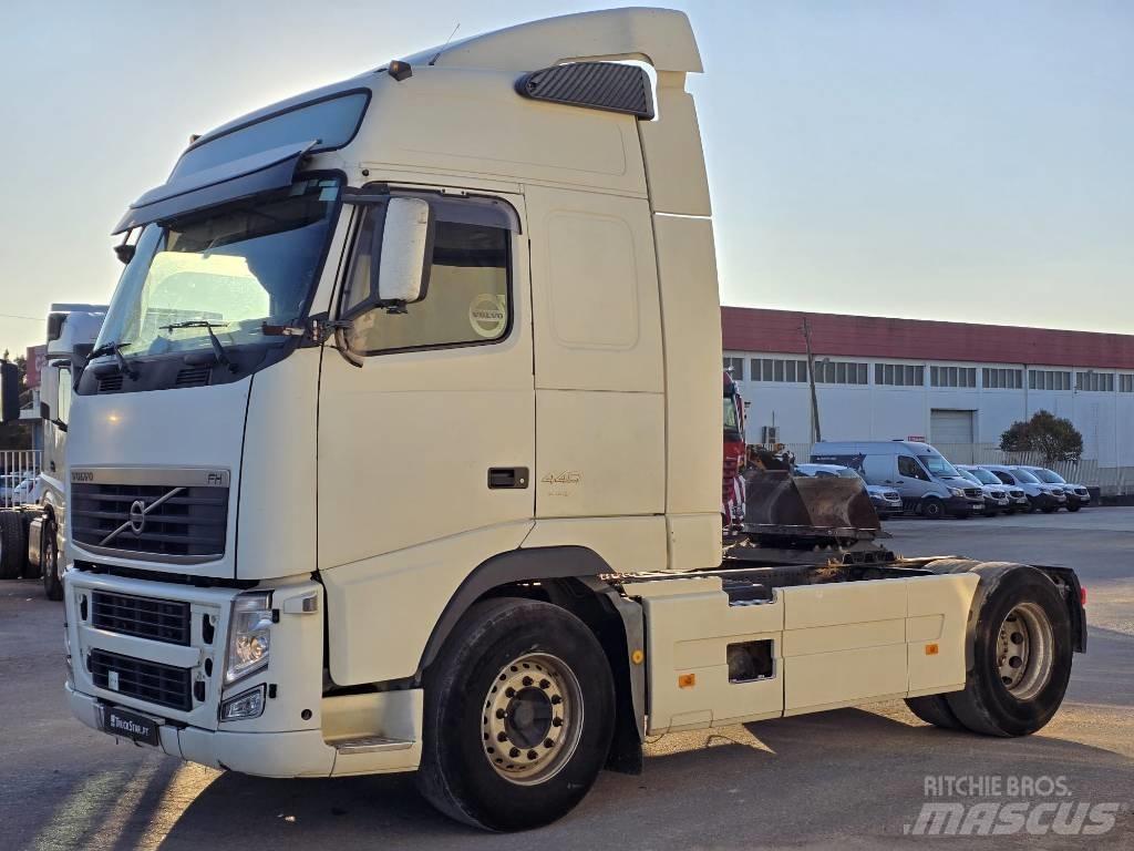 Volvo FH 13 440 Conventional Trucks / Tractor Trucks