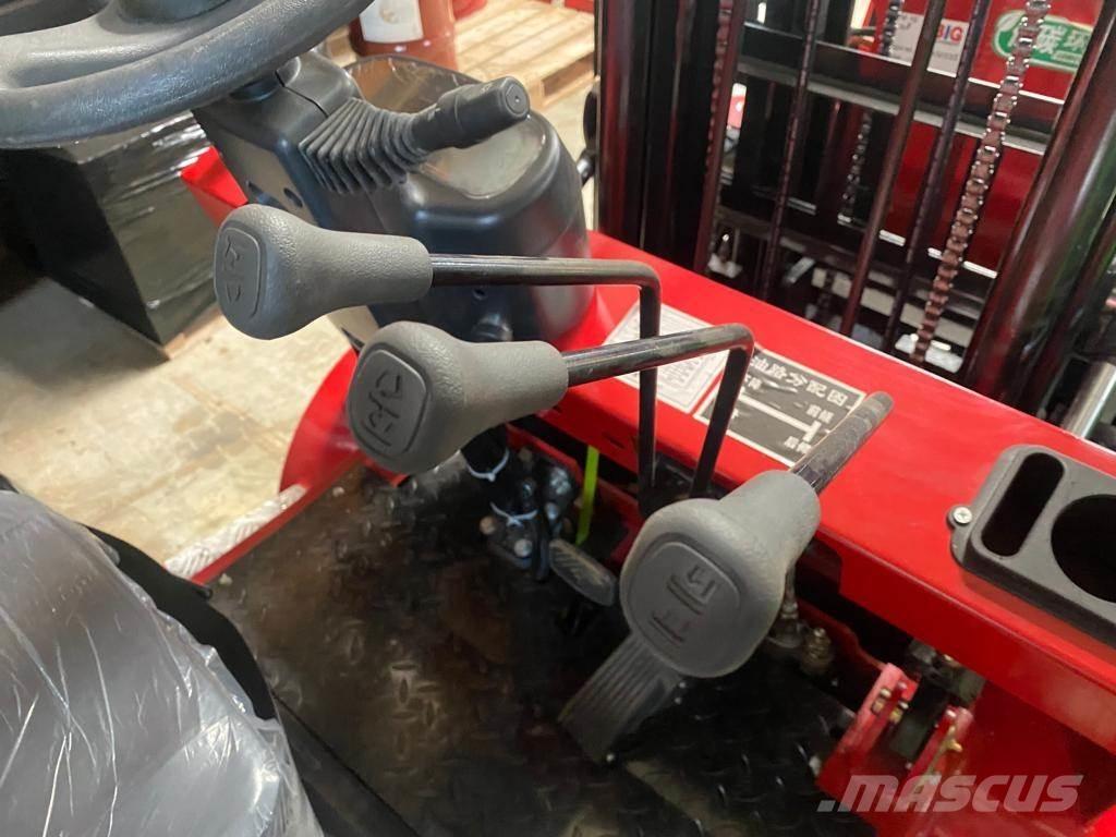 EasyLift CPD15 Misc Forklifts