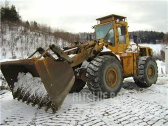 CAT 980B Wheel Loaders