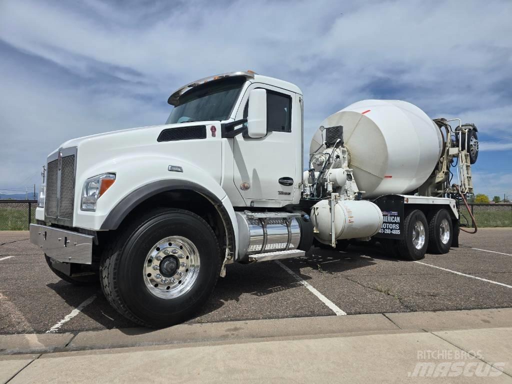 Kenworth T 880 Other Trucks