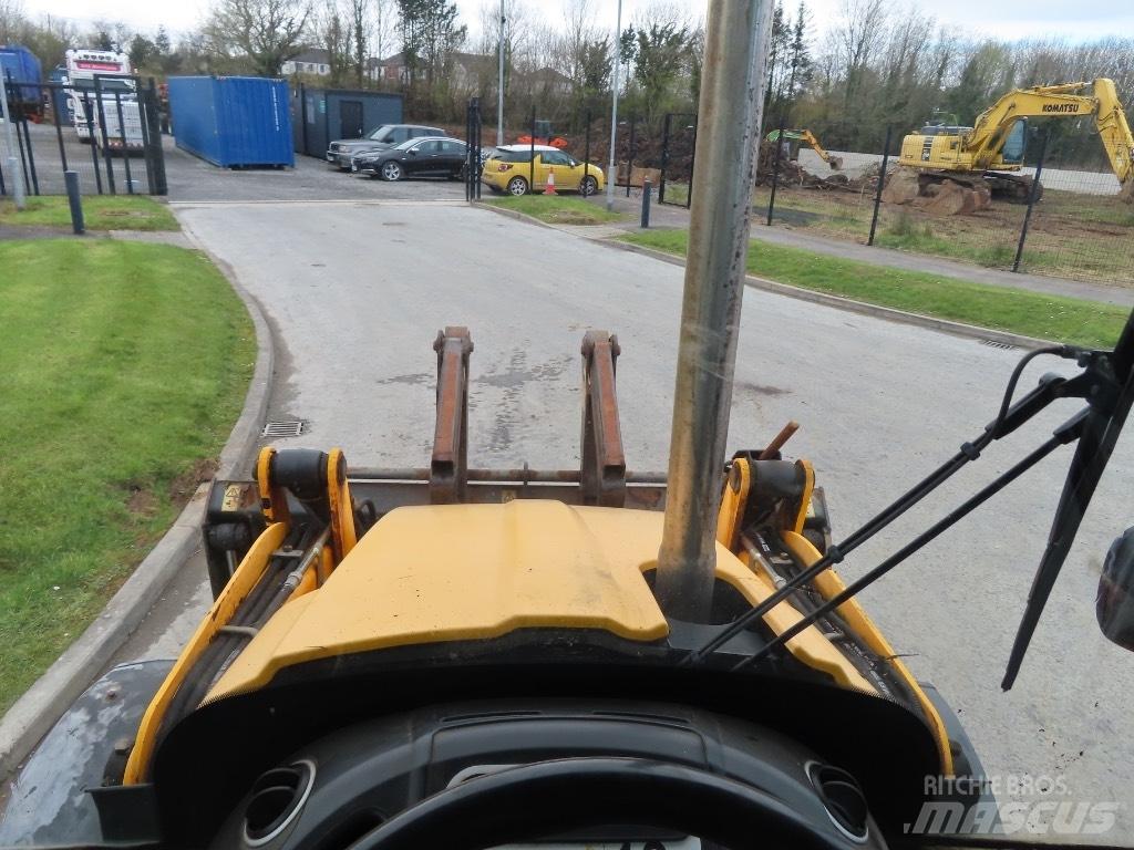 JCB 3 CX 14 Backhoe Loaders