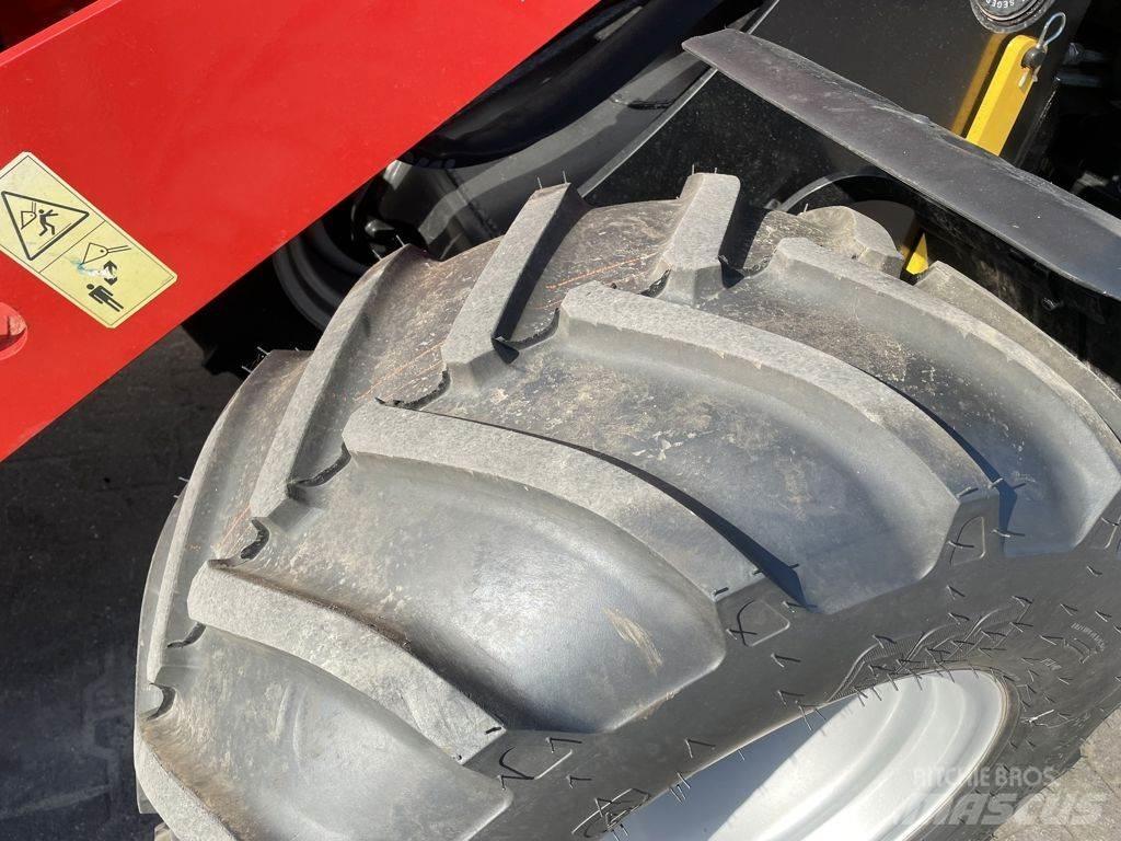 Manitou MLA3 Wheel Loaders