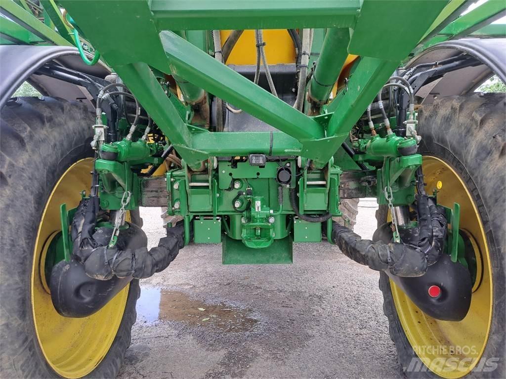 John Deere R4040 I Self-propelled sprayers