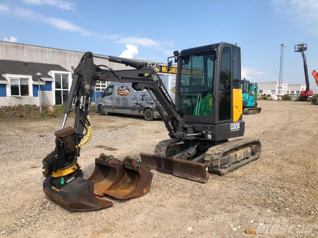 Volvo ECR 25 D Mini Excavators <7t (Mini Diggers)