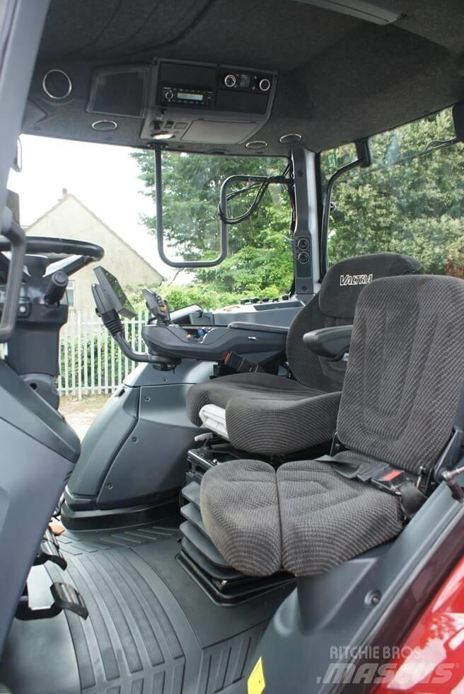 Valtra N 175 Versu Tractors