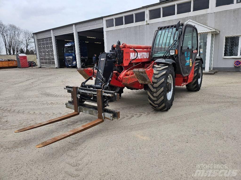 Manitou MT 1030 Telescopic Handlers