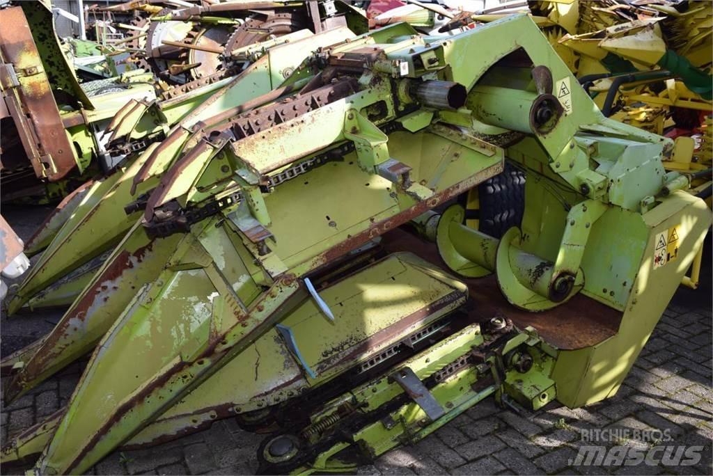 CLAAS 6-75 Combine Attachments