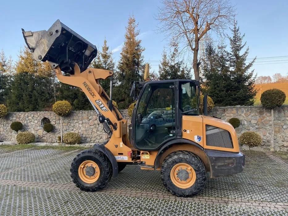CASE 121F Wheel Loaders