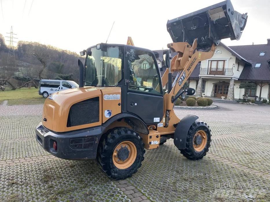 CASE 121F Wheel Loaders