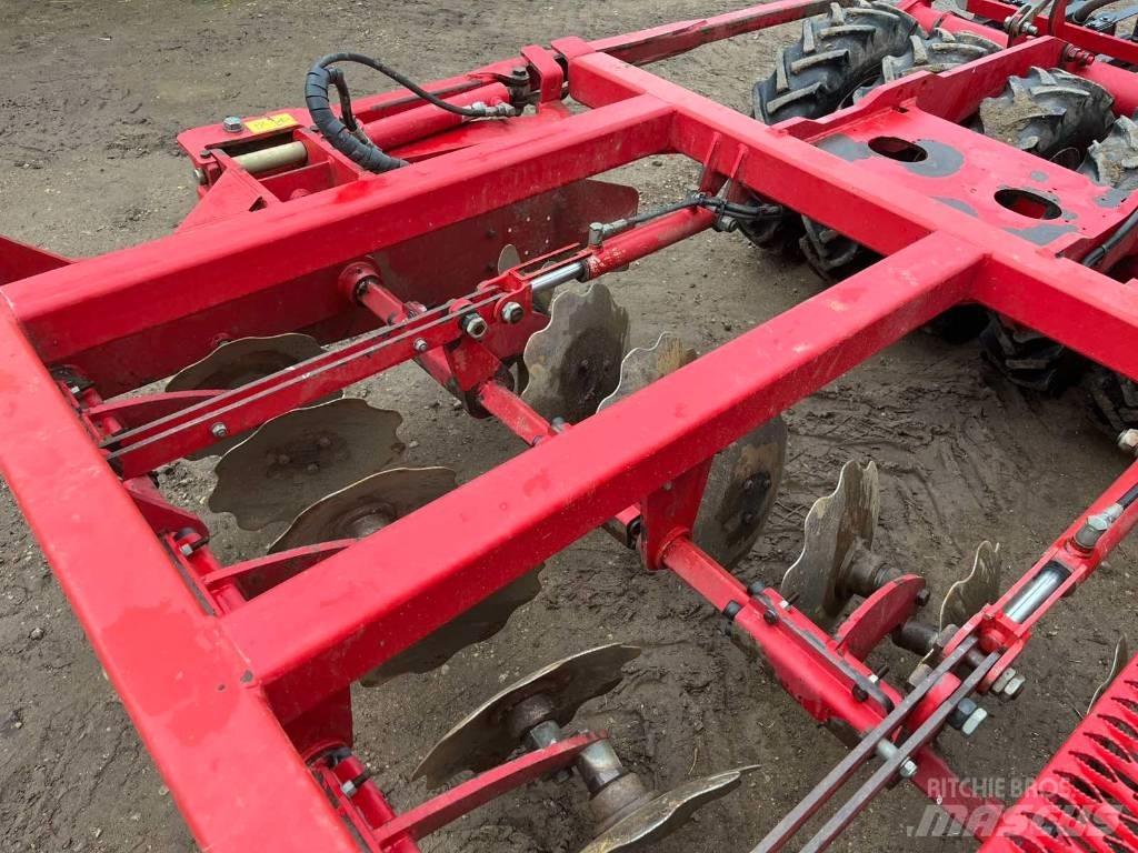 Horsch Pronto 6 DC Farm Drills