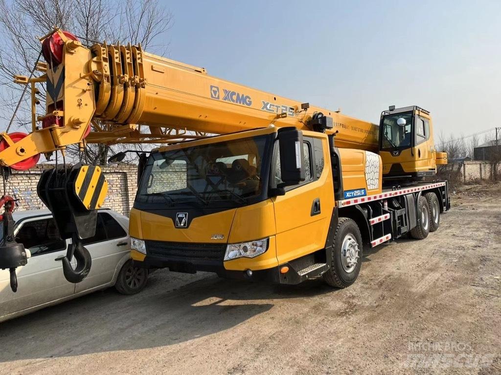 XCMG QY25KA Mobile and all terrain cranes