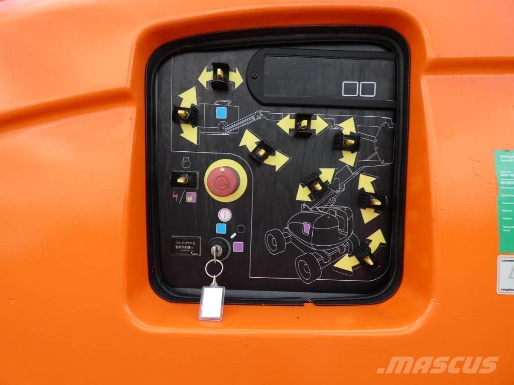 JLG 600 AJ Bomlift Articulated boom lifts