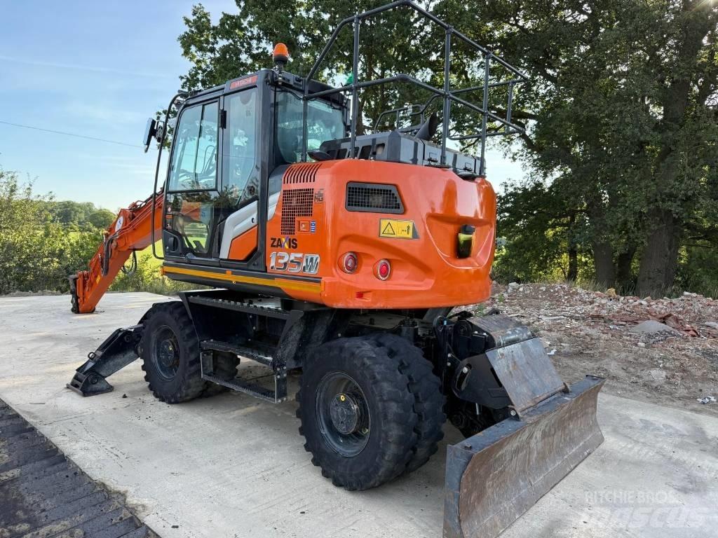 Hitachi ZX 135 W-7 Wheeled Excavators