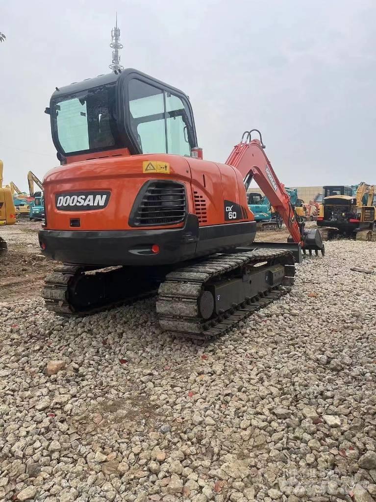 Doosan DX60 Mini Excavators <7t (Mini Diggers)
